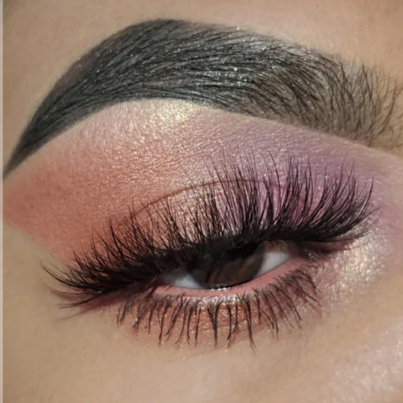 KAB Cosmetics Day + Night Palette - Picture 6 of 9